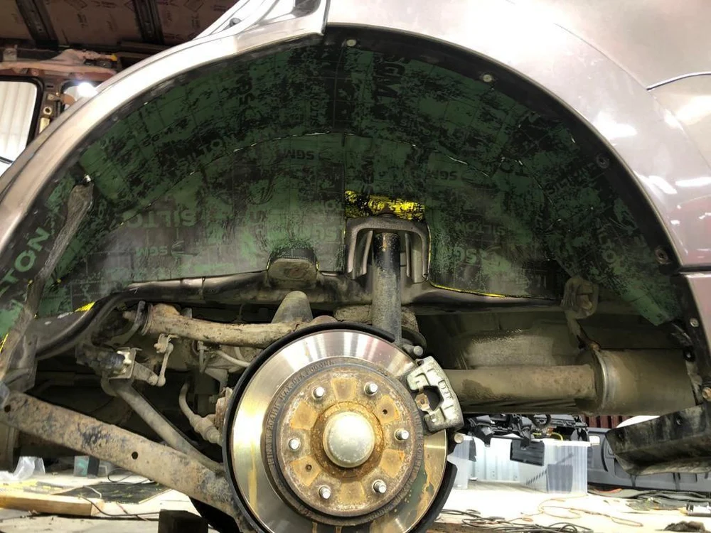 Шумоизоляция колесных арок